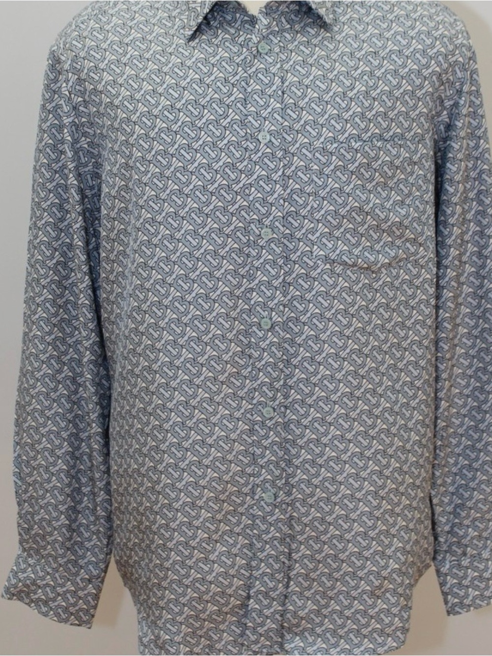 Burberry light Blue Grey Logo Monogram Printed Silk Button Front XL Slim-Fit